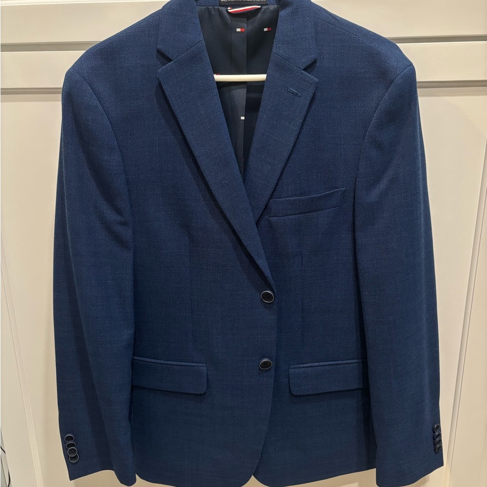 Tommy Hilfiger Blue Sport Coat with Notched Lapel